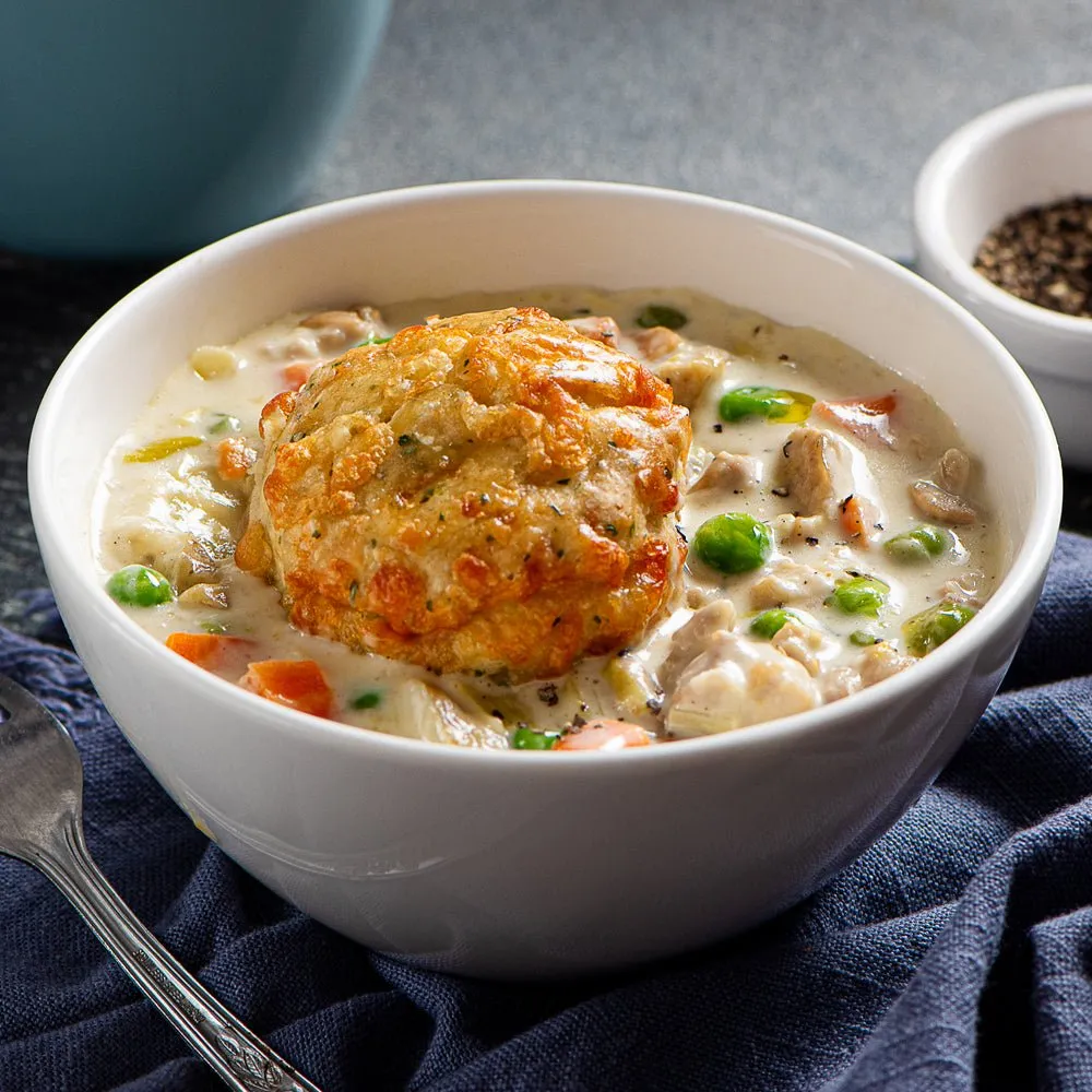 [MCCH005] Creamy chicken cobbler