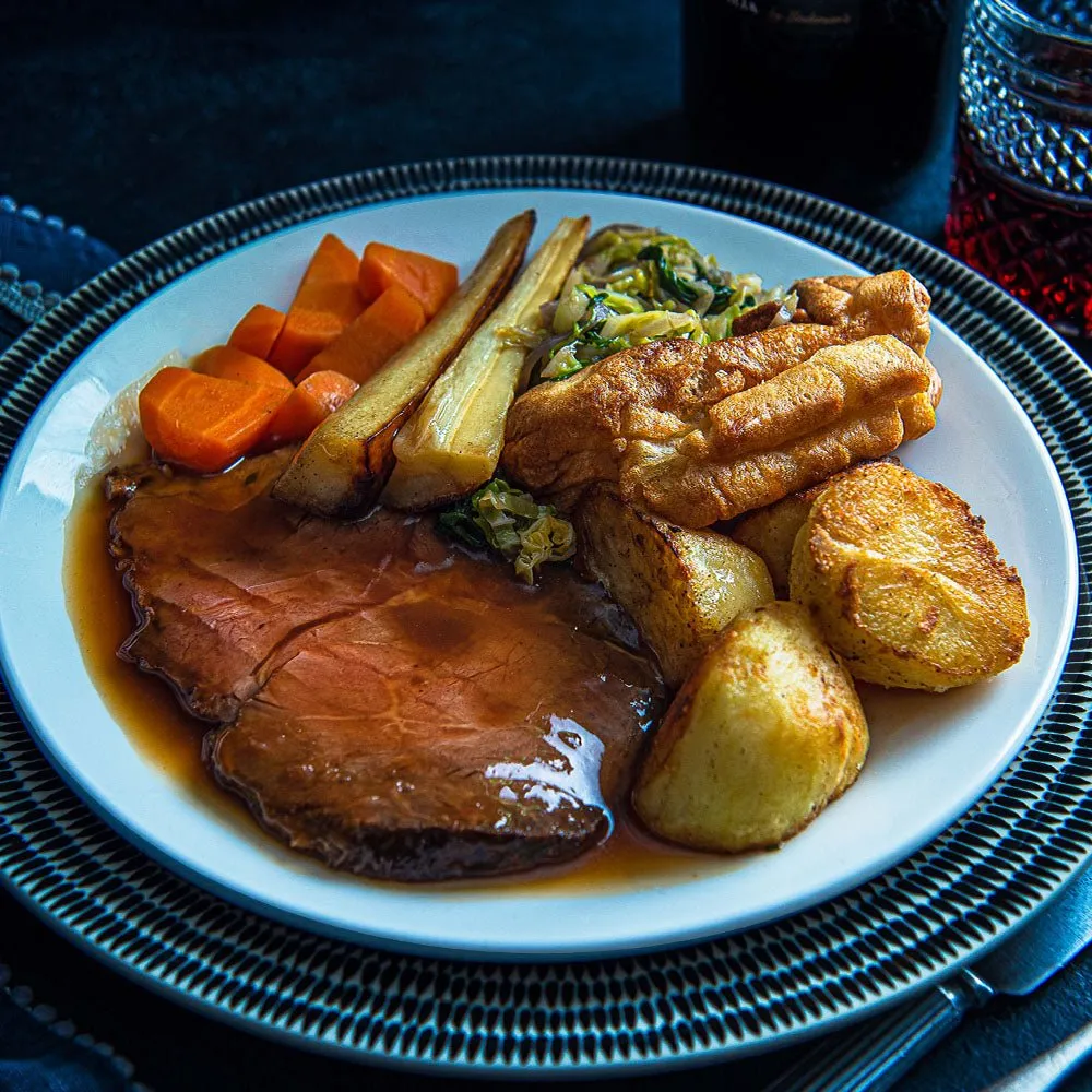 [MCBV004] Roast beef and Yorkshire pudding